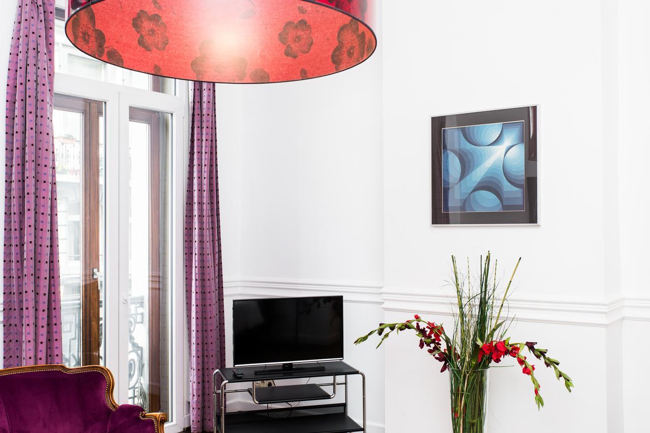 B&B Downtown Bxl Brüksel Dış mekan fotoğraf