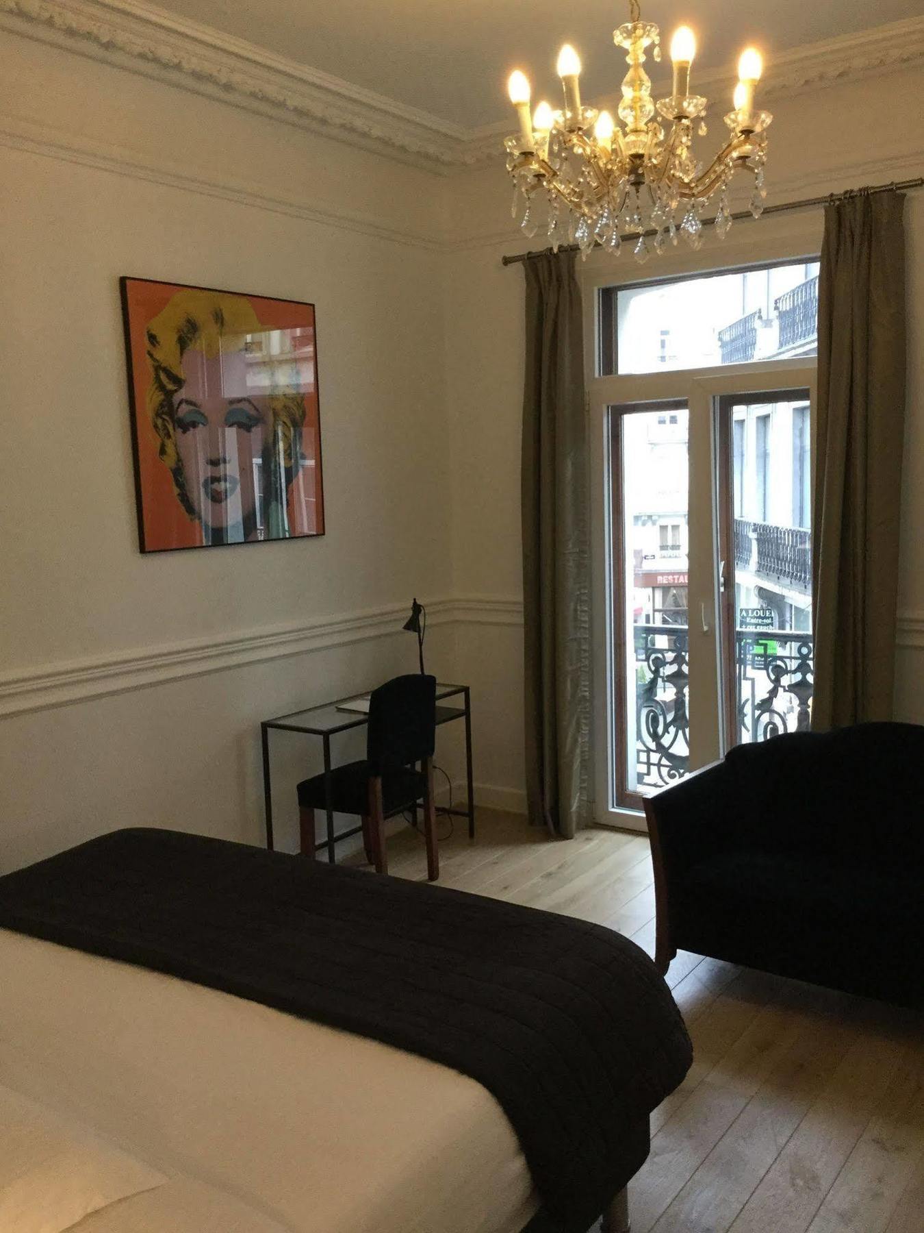 B&B Downtown Bxl Brüksel Dış mekan fotoğraf